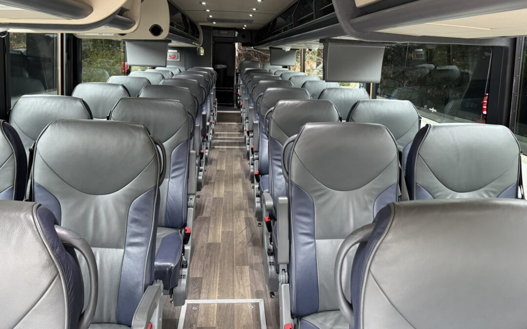 38 Passenger Motor Coach – Vanhool, White, Leather