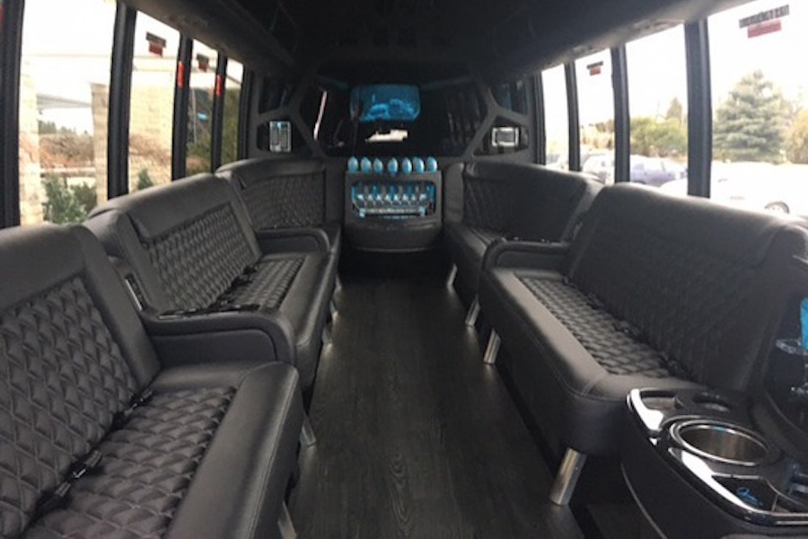 Limousine Bus Grech (up to 16 guests)