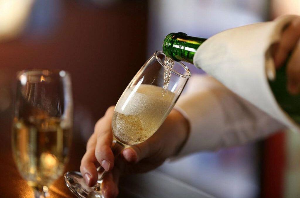Champagne‑Only Wine Tour in Napa Valley